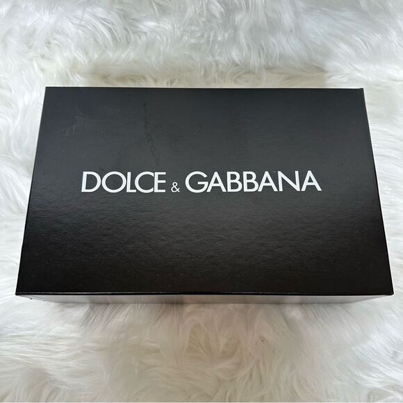 Dolce & Gabbana Lace Trim T-Strap Sandals - Picture 3 of 11